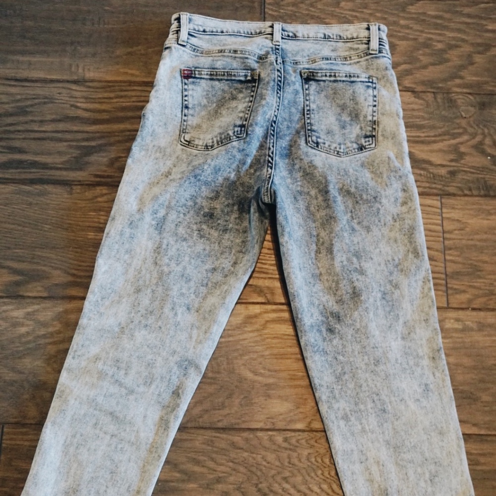jeans